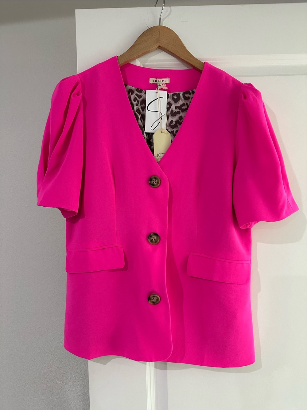 JODIFL Vibrant Hot Pink Puff Sleeve Button Front Blazer Top NWT